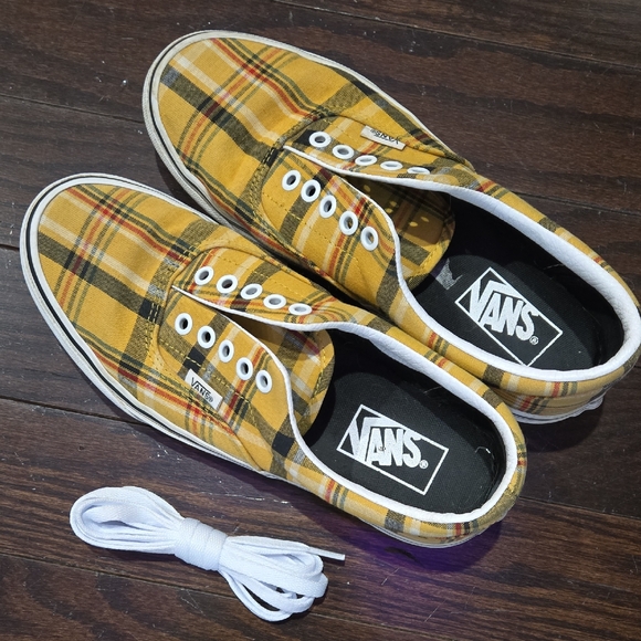 Vans Shoes - Vans Plaid Sneakers